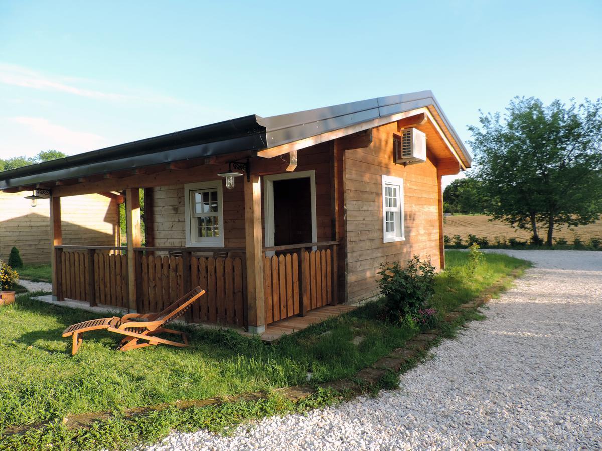 Evolution Camp Hotel Sant'Ippolito ภายนอก รูปภาพ